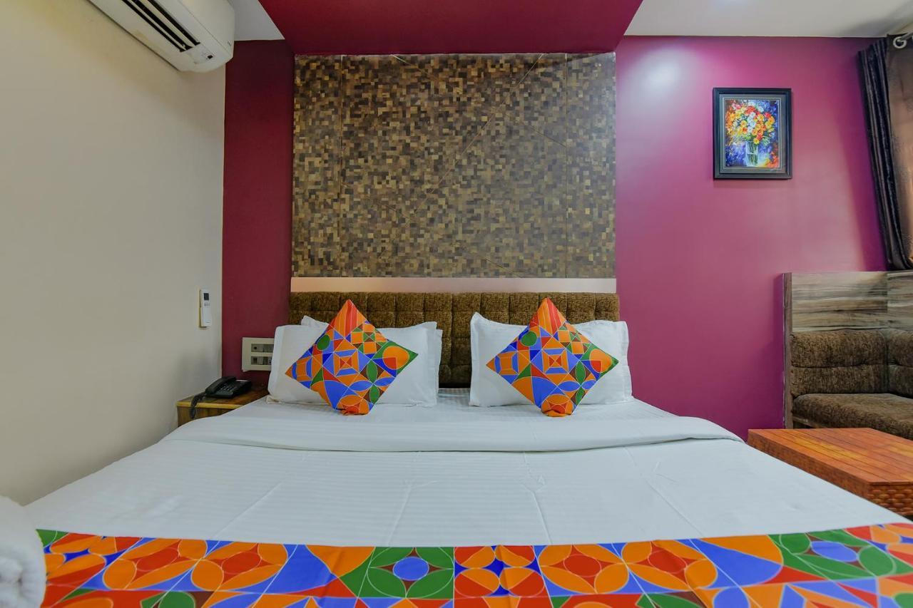 Fabhotel Middleton Desire - Nr Niladri Vihar Square Bhubaneswar Esterno foto