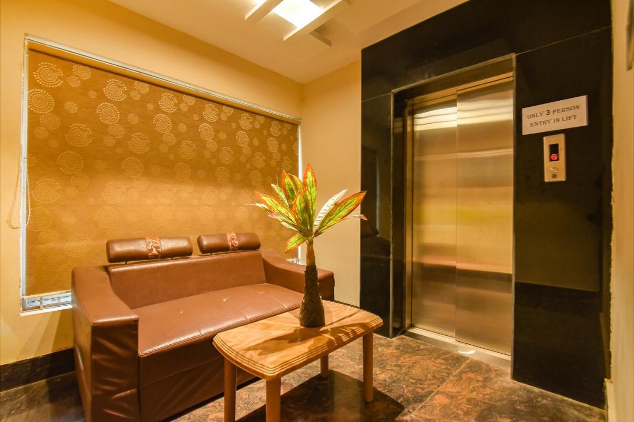 Fabhotel Middleton Desire - Nr Niladri Vihar Square Bhubaneswar Esterno foto