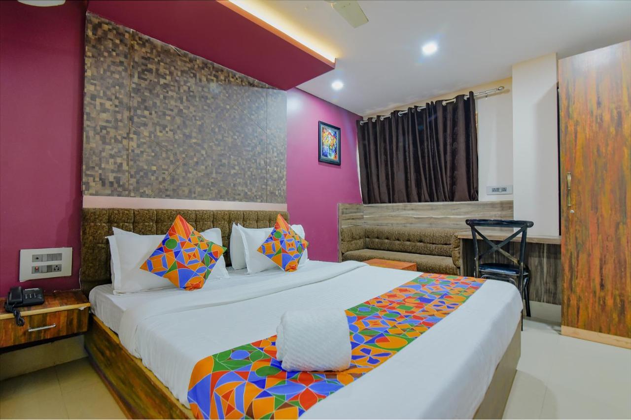 Fabhotel Middleton Desire - Nr Niladri Vihar Square Bhubaneswar Esterno foto