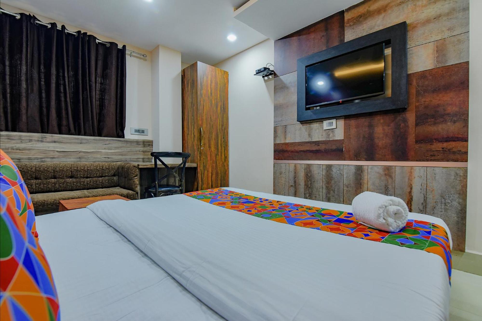 Fabhotel Middleton Desire - Nr Niladri Vihar Square Bhubaneswar Esterno foto
